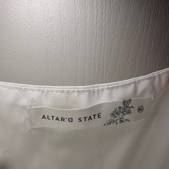 Altar’d State white dress size XL - Picture 4 of 5